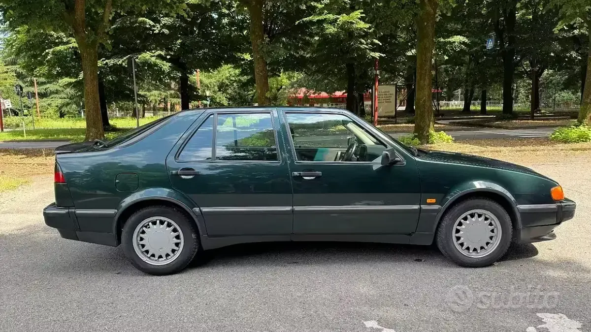 Usata Saab 9000 147 CV (108 kW) 1993 Verde Berlina