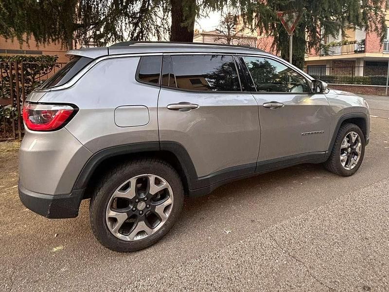 Usata Jeep Compass Limited 120 CV (88 kW) 2018 Grigio SUV
