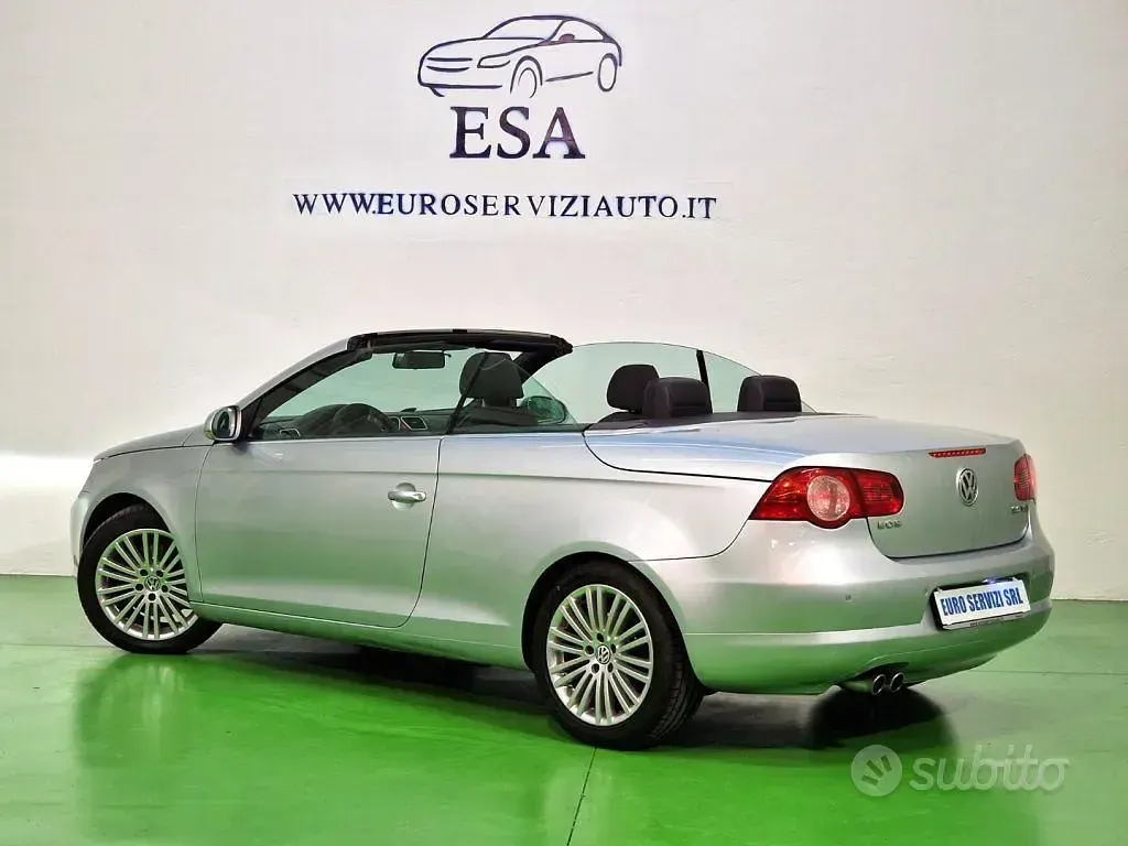 Usata VW Eos 200 CV (147 kW) 2008 Argento Cabrio