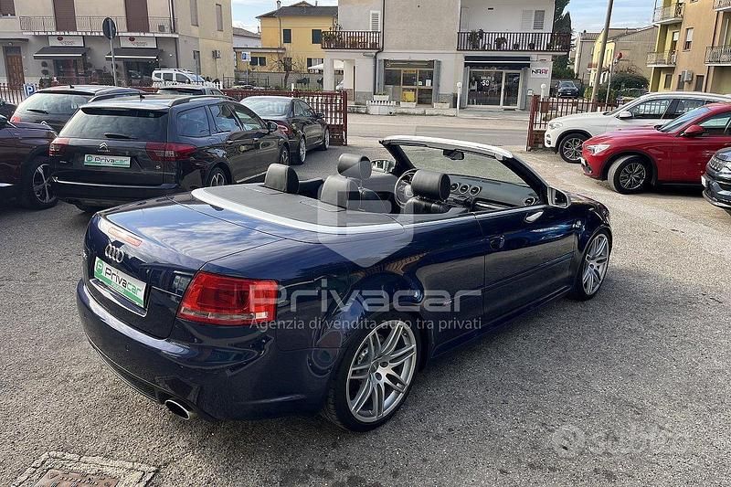 Usata Audi RS4 420 CV (308 kW) 2006 Blu Cabrio