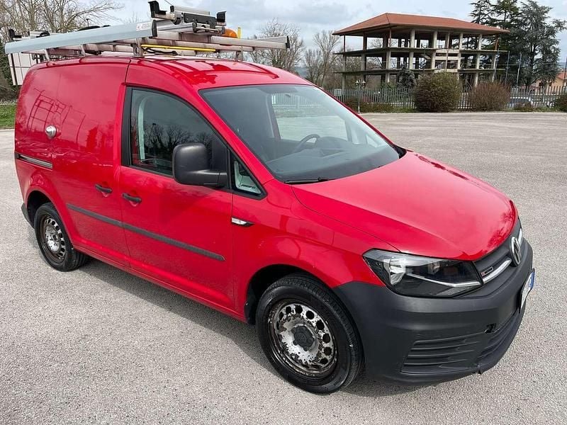 Usata VW Caddy 122 CV (89 kW) 2016 Rosso Monovolume