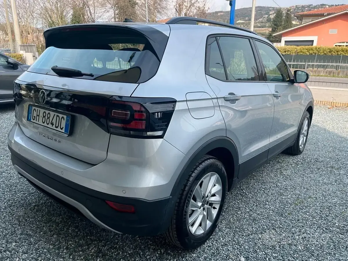 Usata VW T-Cross Style 110 CV (80 kW) 2021 Grigio SUV