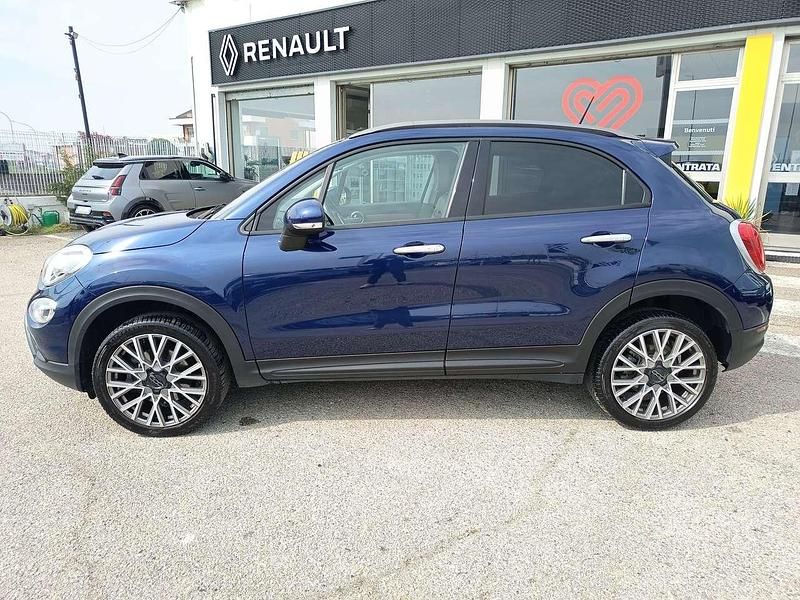 Usata Fiat 500 Cross 140 CV (102 kW) 2016 Blu/azzurro Station wagon