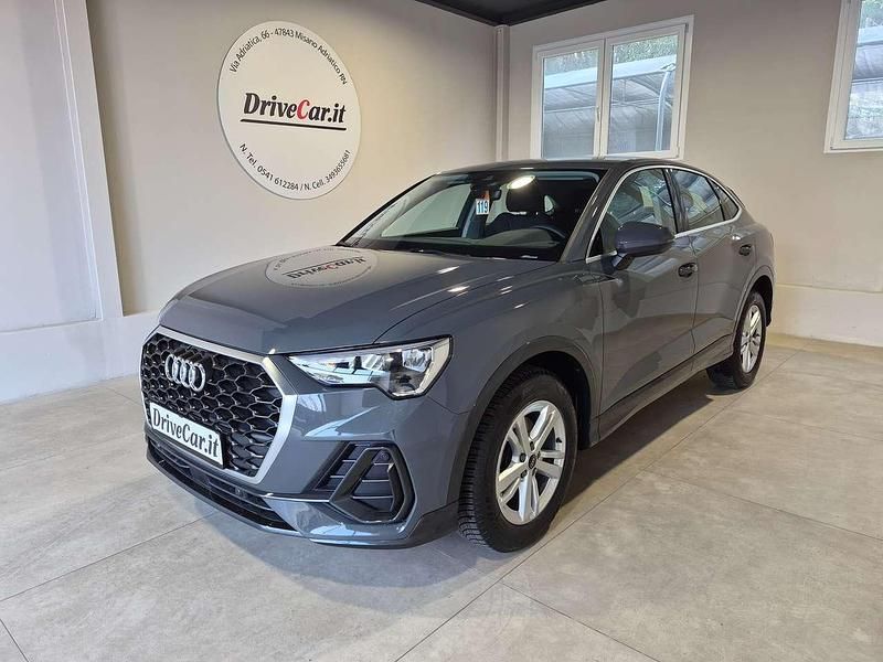 Usata Audi Q3 Ambiente 150 CV (110 kW) 2024 Grigio atomico met. SUV