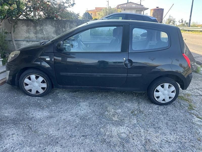Usata Renault Twingo 58 CV (42 kW) 2008 Nero Utilitaria