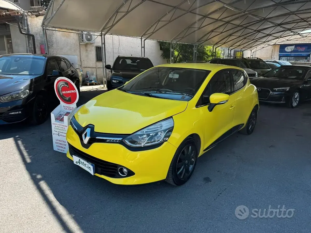 Usata Renault Clio IV 90 CV (66 kW) 2013 Giallo Berlina