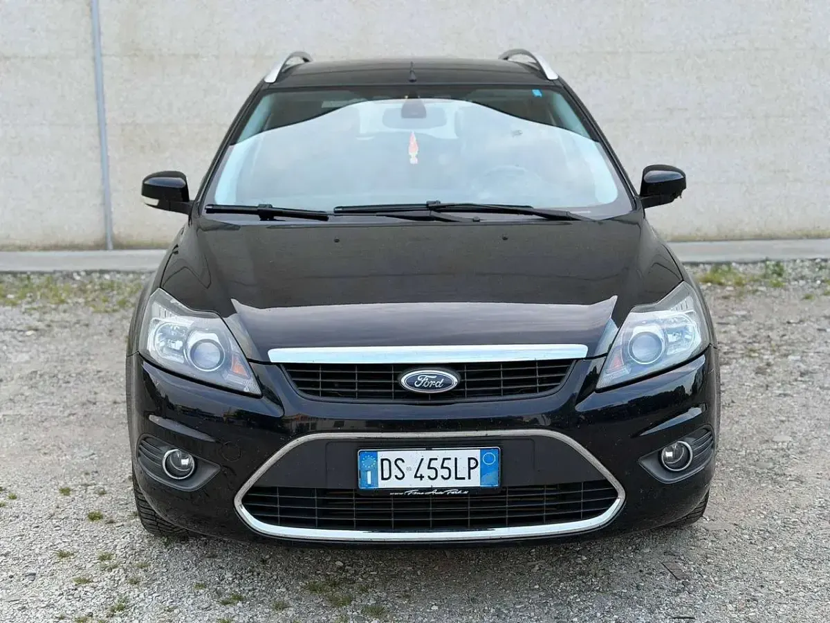 Usata Ford Focus Style 136 CV (100 kW) 2008 Nero Station wagon
