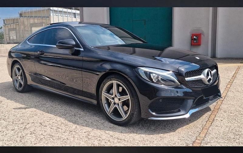 Usata Mercedes C220 Premium Plus 170 CV (125 kW) 2017 Nero Coupé