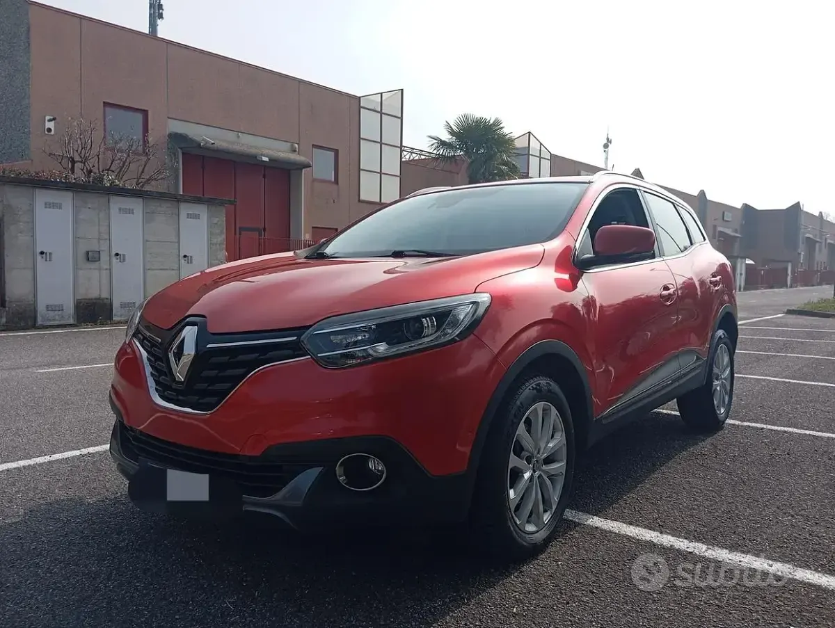 Usado Renault Kadjar 131 CV (96 kW) 2016 Rojo SUV