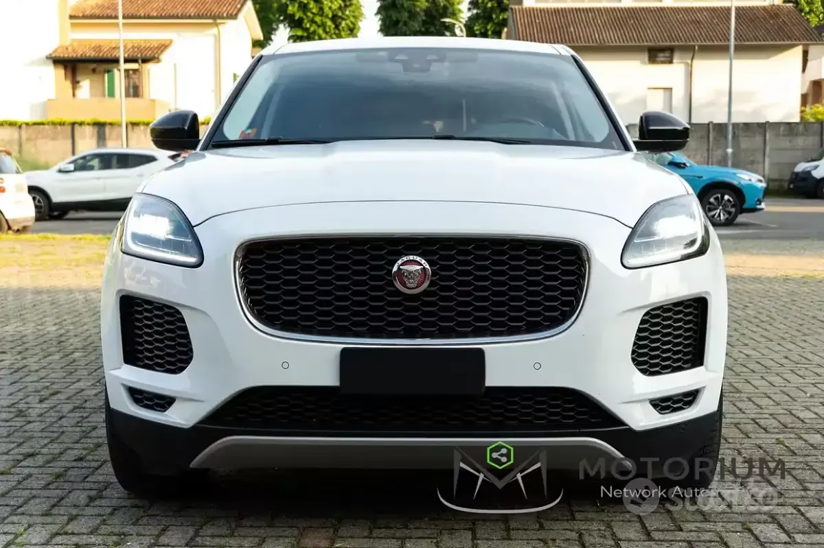 Usata Jaguar E-Pace 150 CV (110 kW) 2020 Bianco SUV
