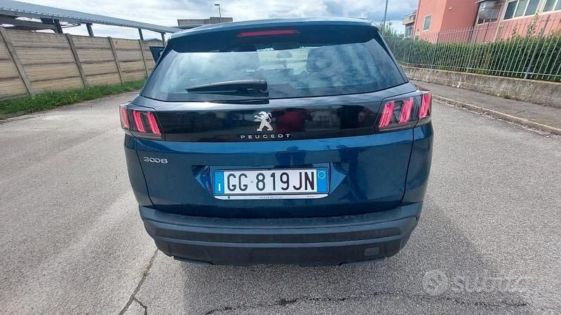 Usata Peugeot 3008 Active 131 CV (96 kW) 2021 Blu SUV