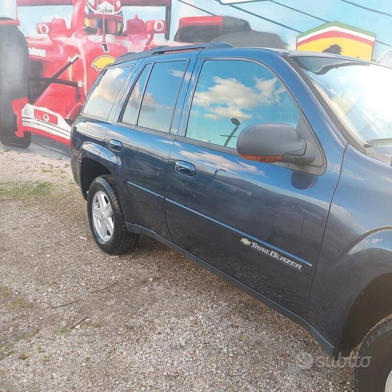 Usata Chevrolet TrailBlazer LTZ 273 CV (200 kW) 2002 Blu SUV