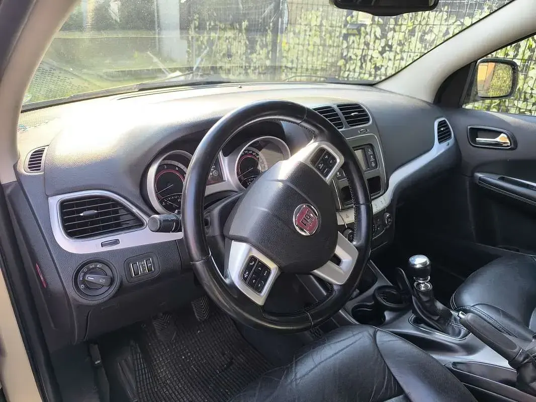 Usata Fiat Freemont Urban 140 CV (102 kW) 2011 SUV