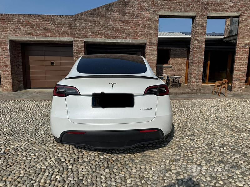 Usata Tesla Model Y 2023 SUV