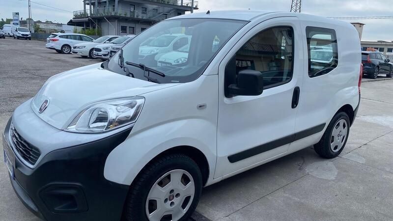 Usata Fiat Fiorino 95 CV (69 kW) 2021 Bianco Monovolume
