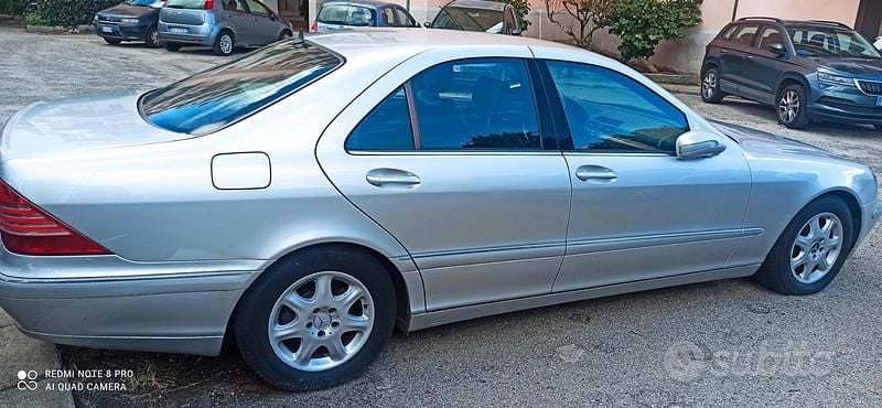 Usata Mercedes S320 Avantgarde 197 CV (144 kW) 2001 Grigio Berlina