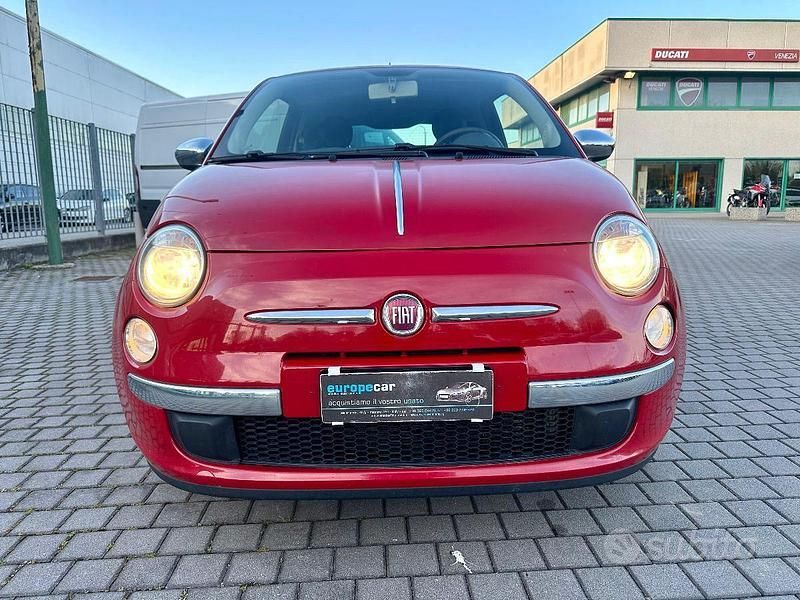 Usata Fiat 500 Lounge 70 CV (51 kW) 2013 Rosso Berlina