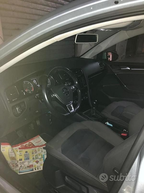 Usata VW Golf VII 110 CV (80 kW) 2014 Berlina