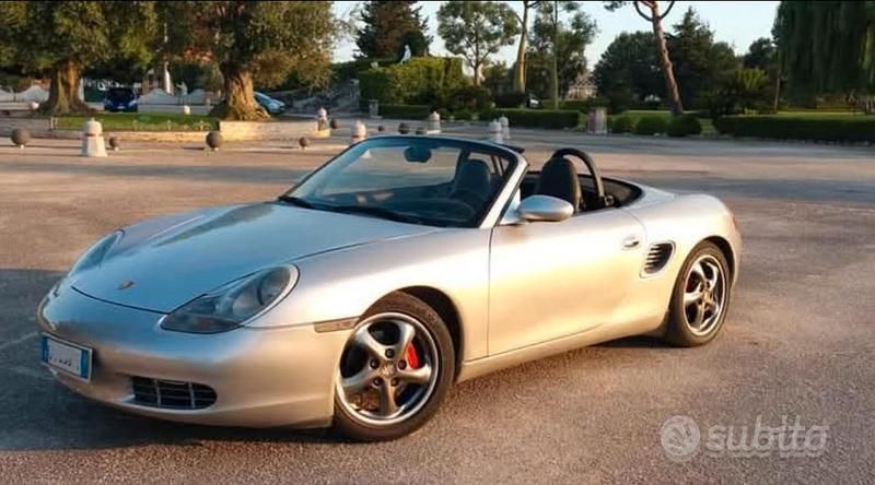 Usata Porsche 986 Boxster 204 CV (150 kW) 1998 Grigio Cabrio