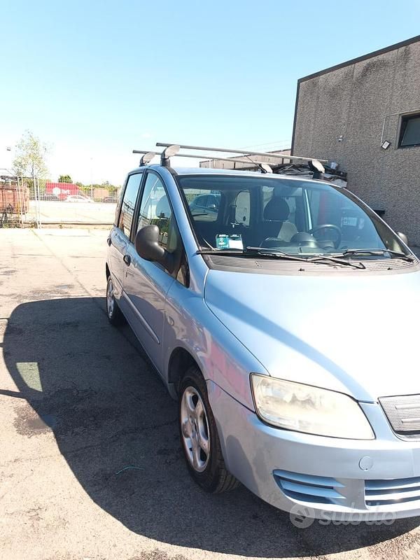 Usata Fiat Multipla 103 CV (75 kW) 2007 Blu Monovolume