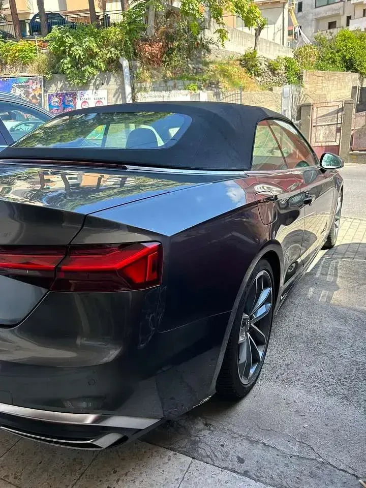 Usata Audi A5 Cabriolet S-Line 190 CV (139 kW) 2020 Grigio Cabrio