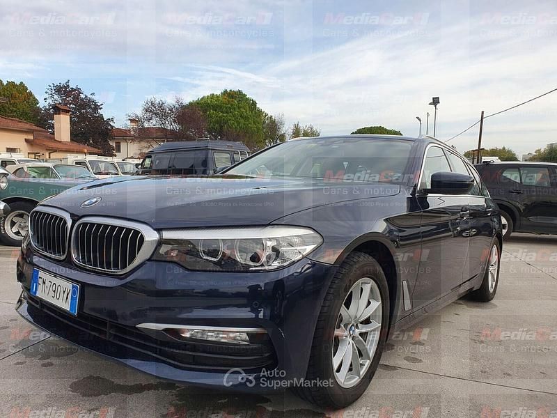Blu Usata 2018 BMW 520 Station wagon | 16.500 € (Super prezzo) - Immagine 1/4