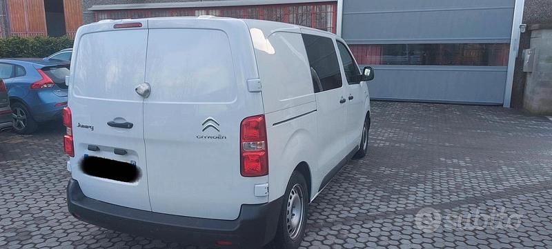 Usata Citroën Jumpy 140 CV (102 kW) 2023 Bianco Monovolume