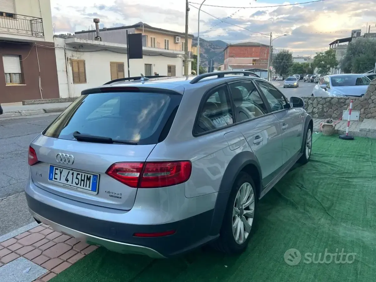 Usata Audi A4 Allroad Business 190 CV (139 kW) 2015 Grigio Station wagon