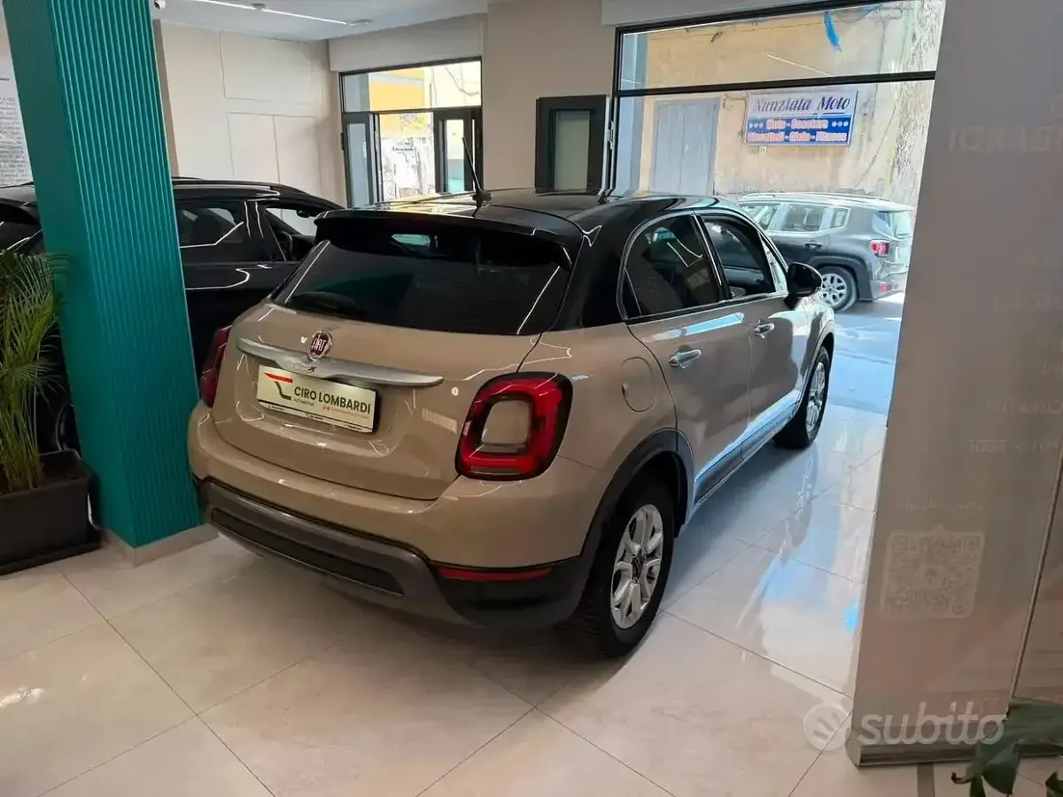 Usata Fiat 500X Business 120 CV (88 kW) 2020 Beige SUV