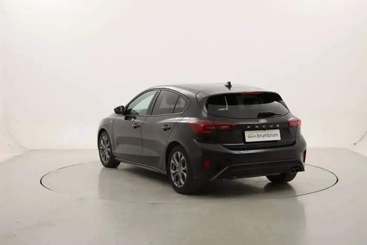Usata Ford Focus ST-Line 155 CV (114 kW) 2025 Nero Berlina