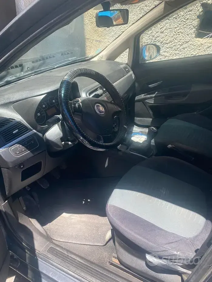 Usata Fiat Grande Punto 120 CV (88 kW) 2008 Grigio Utilitaria