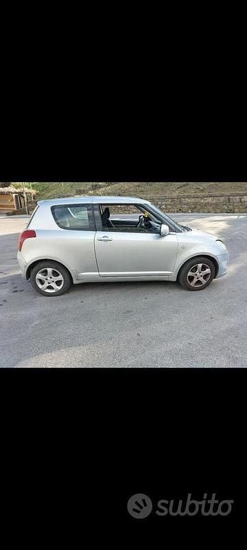 Usata Suzuki Swift 92 CV (67 kW) 2007 Utilitaria