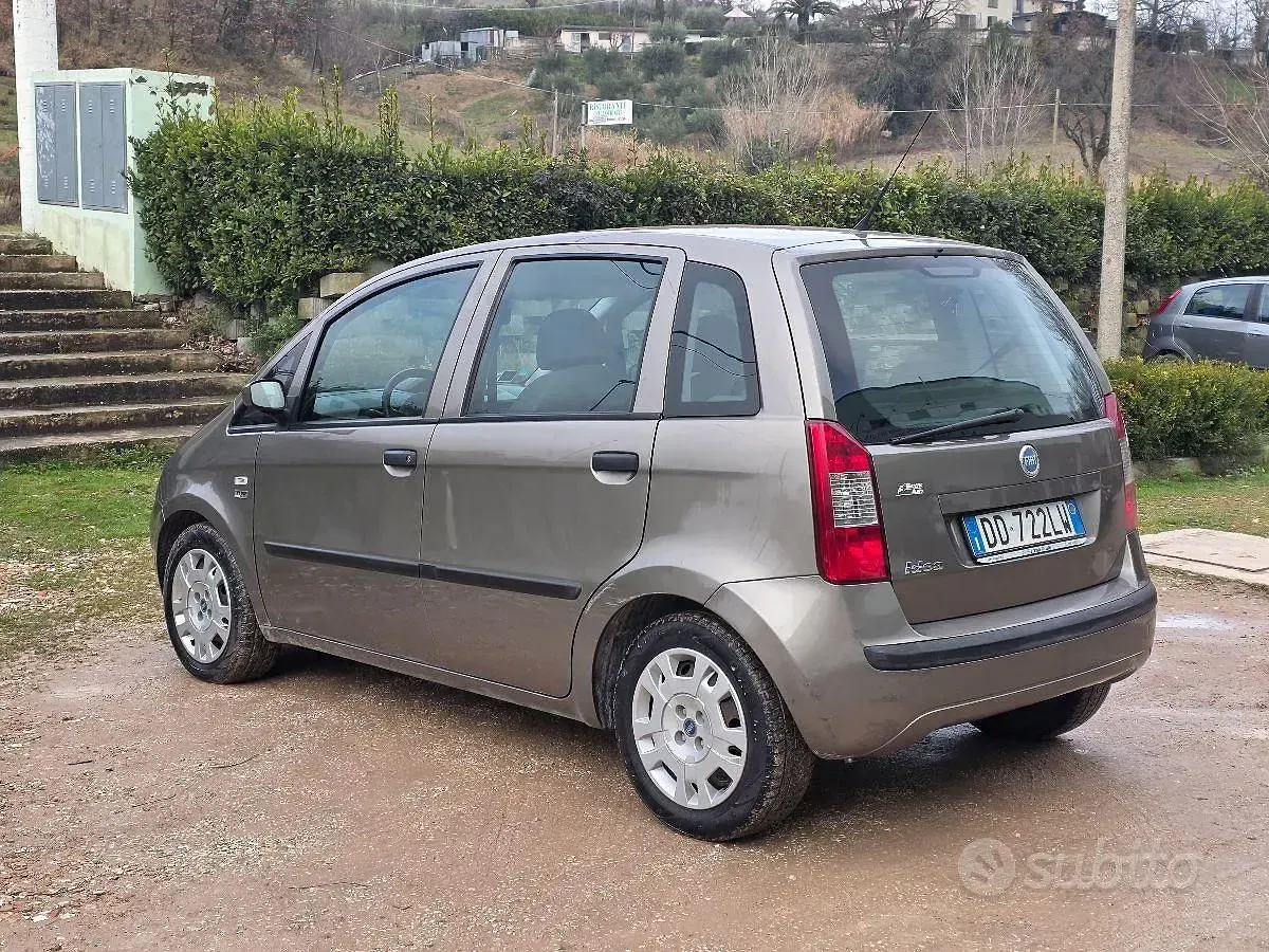 Usata Fiat Idea 79 CV (58 kW) 2006 Monovolume