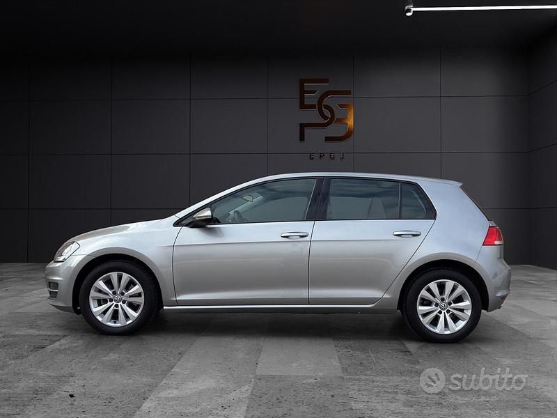 Usata VW Golf VII Comfortline 104 CV (76 kW) 2013 Grigio Berlina