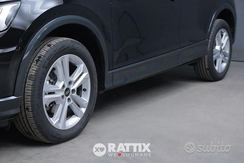 Ny Audi Q2 Advanced 150 HK (110 kW) 2025 Svart SUV
