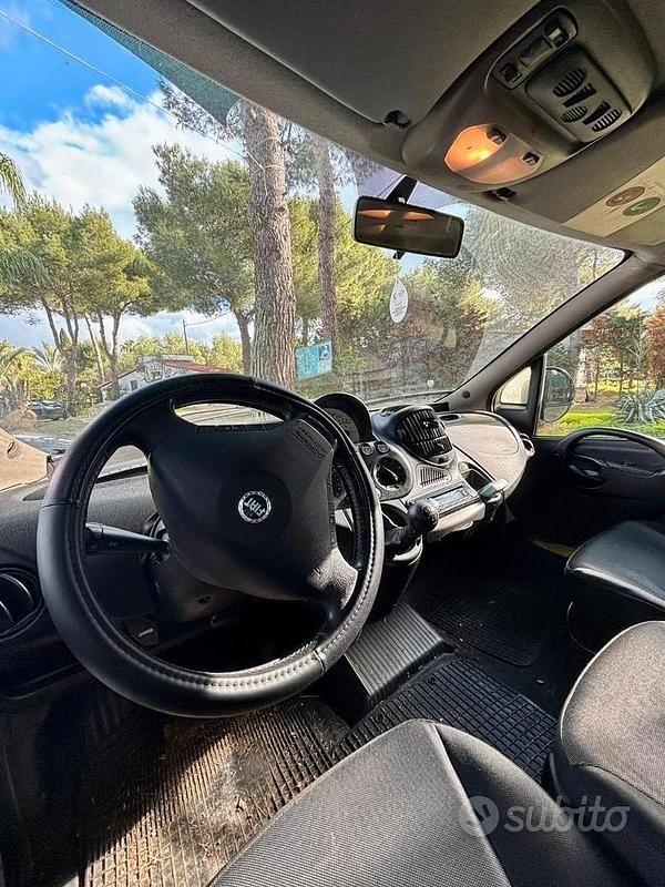 Usata Fiat Multipla Emotion 2008 Grigio Monovolume