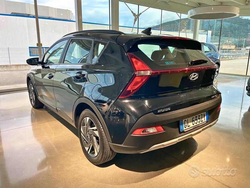 Usata Hyundai Bayon 84 CV (61 kW) 2022 X5b  phantom black SUV