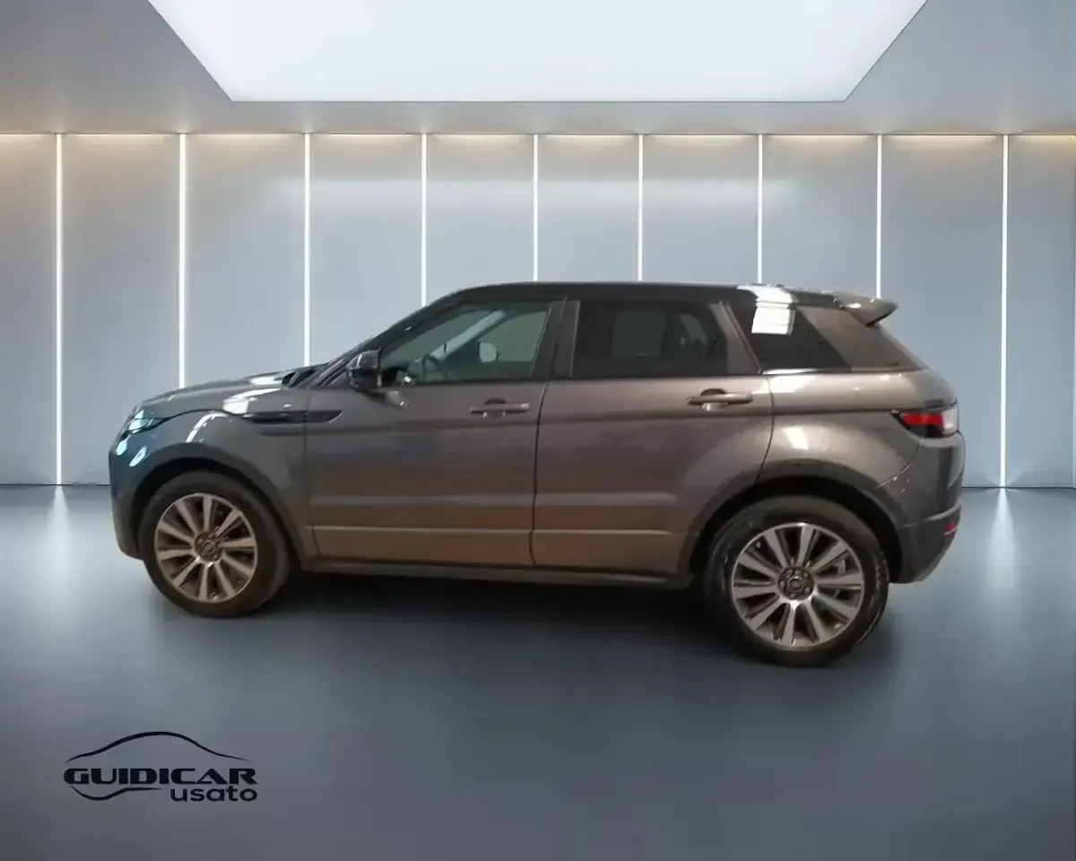 Usata Land Rover Range Rover evoque SE 149 CV (109 kW) 2019 Grigio SUV