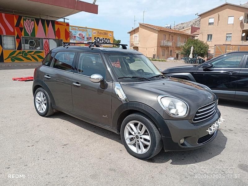Grigio Usata 2011 Mini Countryman SUV | 4000 € (Super prezzo) - Immagine 1/4