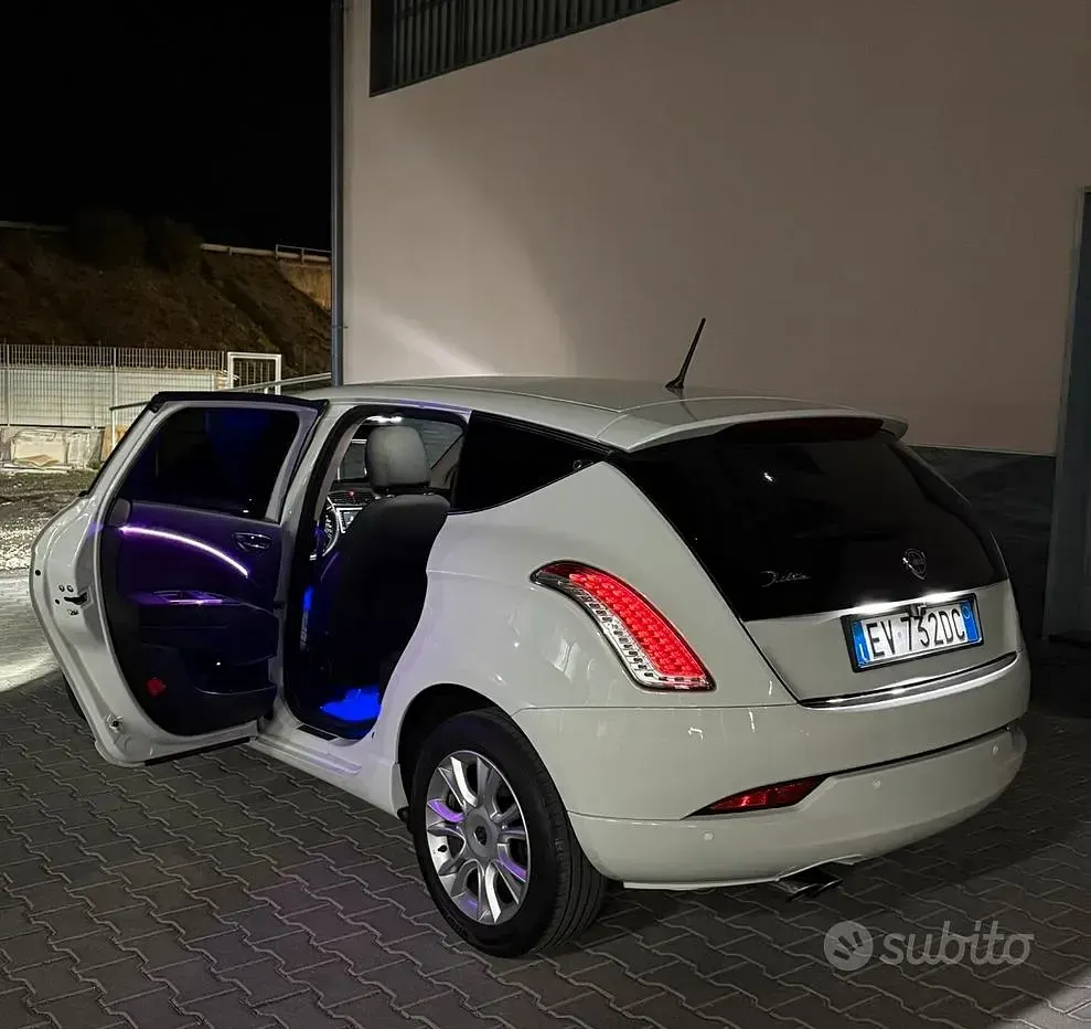 Usata Lancia Delta 2014 Utilitaria