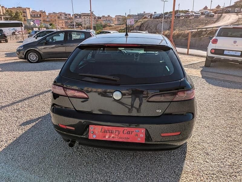 Usata Alfa Romeo 159 Progression 120 CV (88 kW) 2009 Nero Station wagon