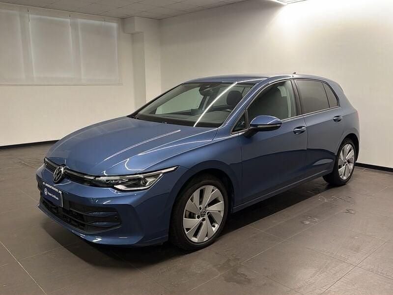 Usata VW Golf VIII Edition 150 CV (110 kW) 2024 Blu Utilitaria