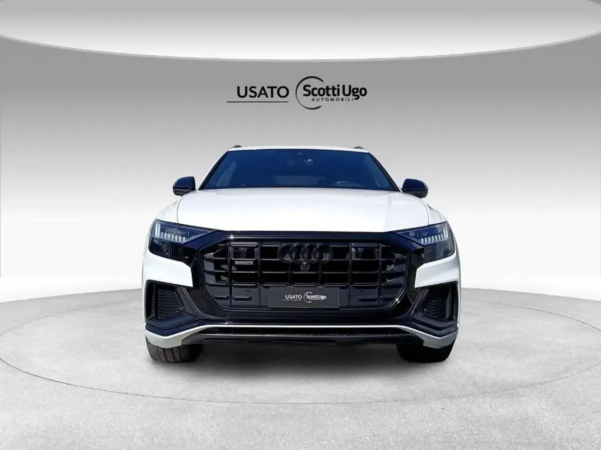 Usata Audi Q8 Sport 286 CV (210 kW) 2022 Bianco SUV