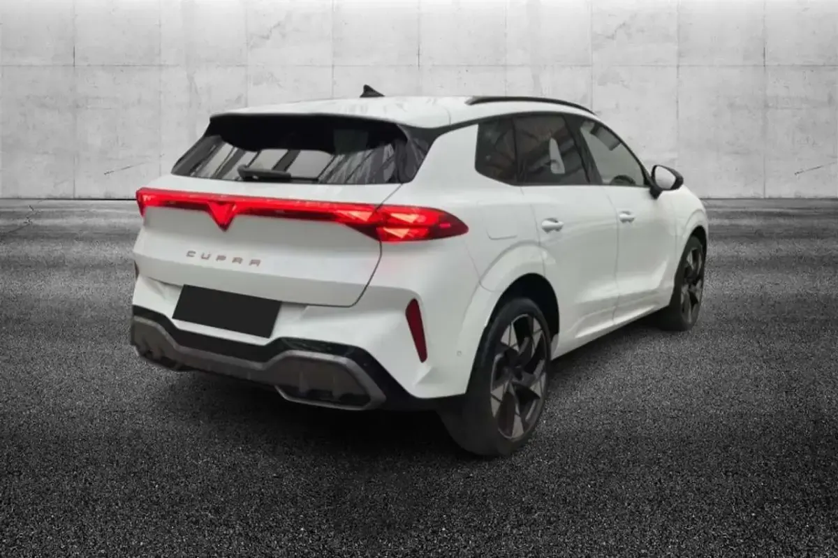 Usata Cupra Terramar VZ 265 CV (194 kW) 2025 Bianco SUV
