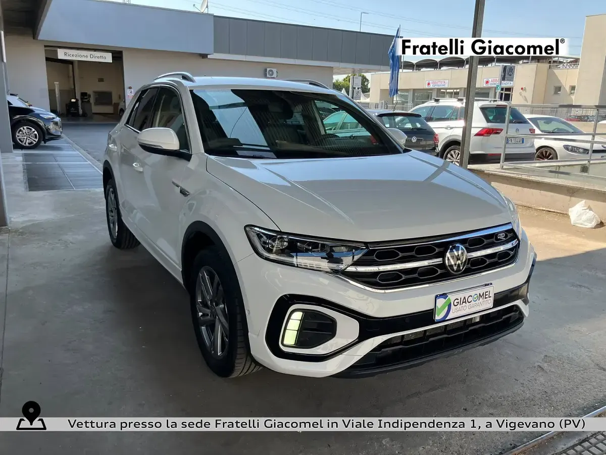 Usata VW T-Roc R-line 150 CV (110 kW) 2023 Pure white SUV