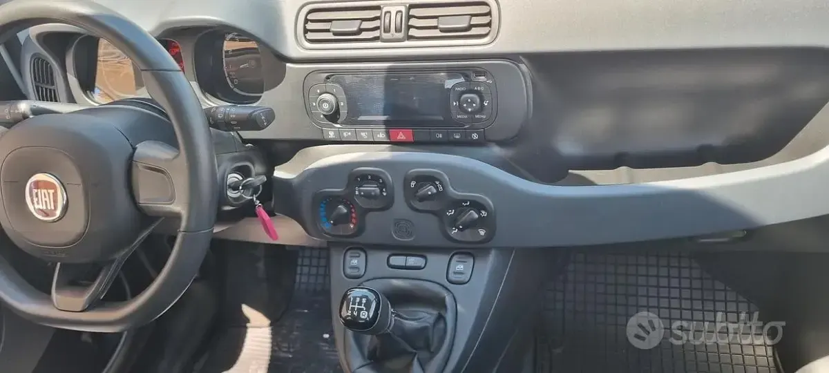 Usata Fiat Panda 69 CV (50 kW) 2019 Bianco Utilitaria