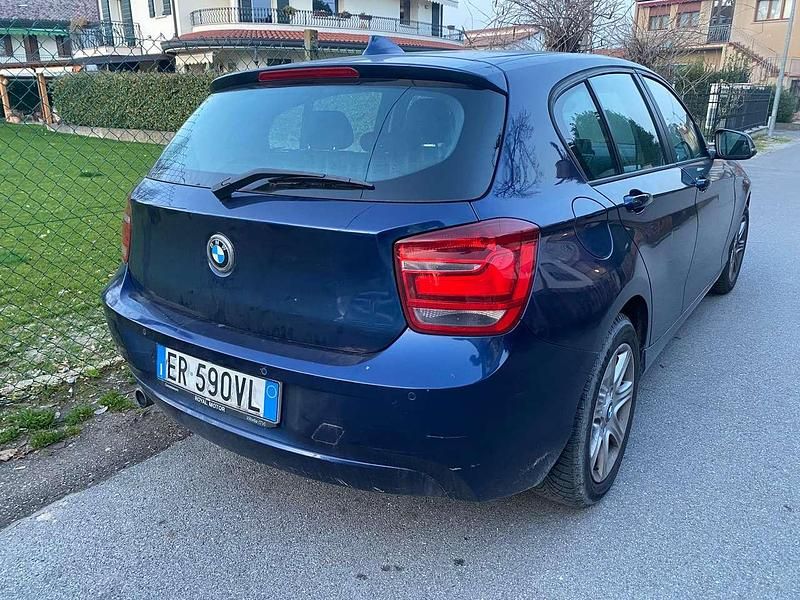 Usata BMW 114 M Sport 95 CV (69 kW) 2013 Blu/azzurro Utilitaria