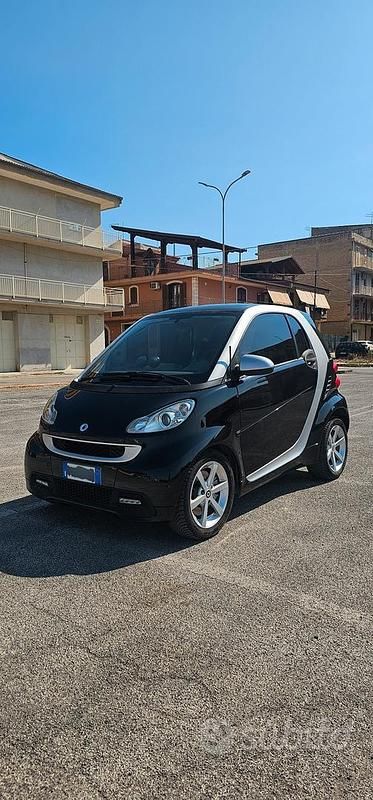 Usata Smart ForTwo Coupé 71 CV (52 kW) 2011 Coupé