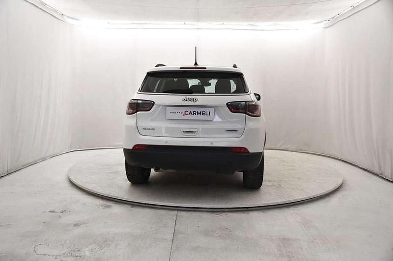 Occasion Jeep Compass Longitude 140 ch (102 kW) 2019 Blanc SUV