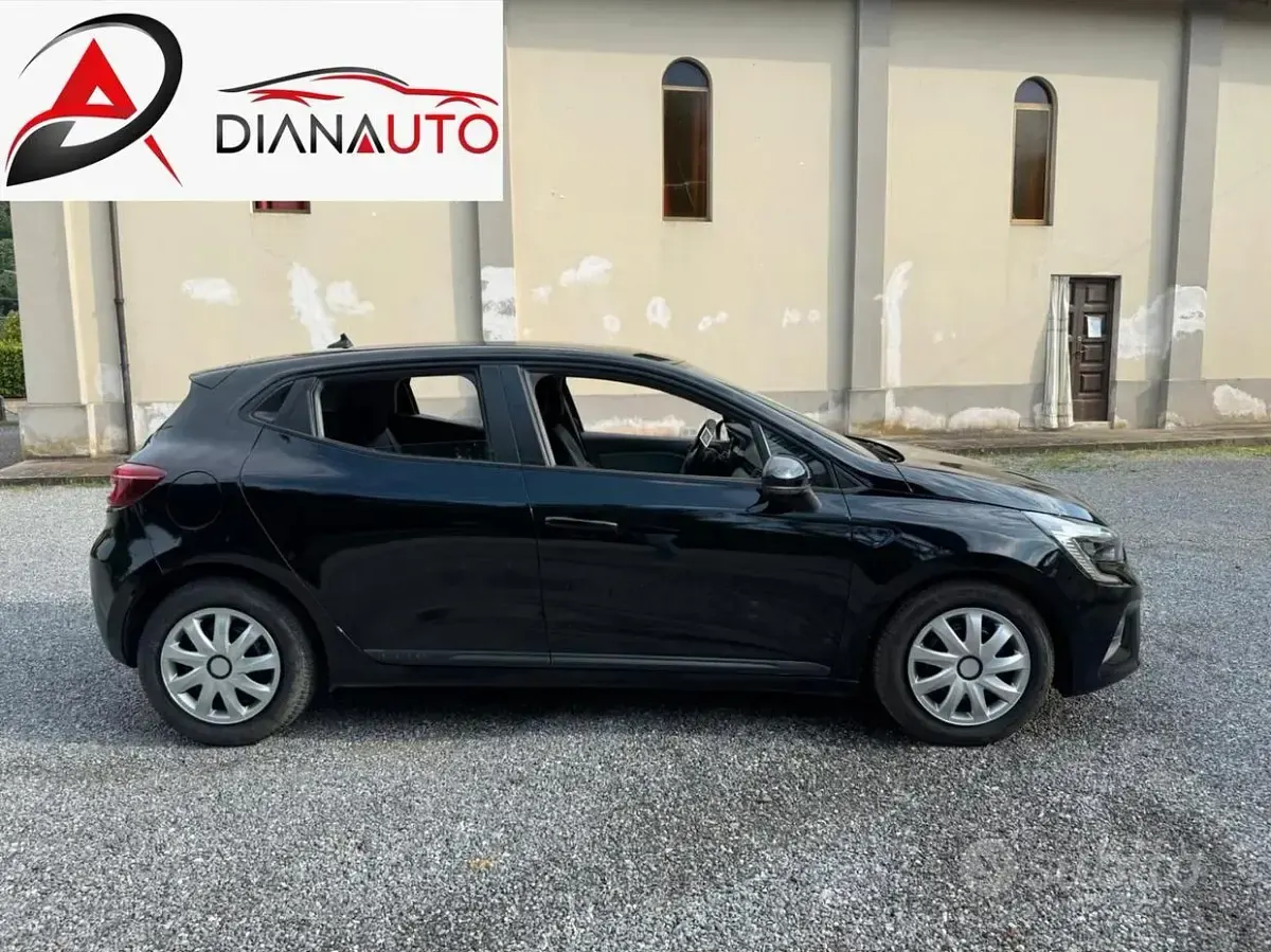 Usata Renault Clio V Intens 91 CV (66 kW) 2021 Nero Berlina